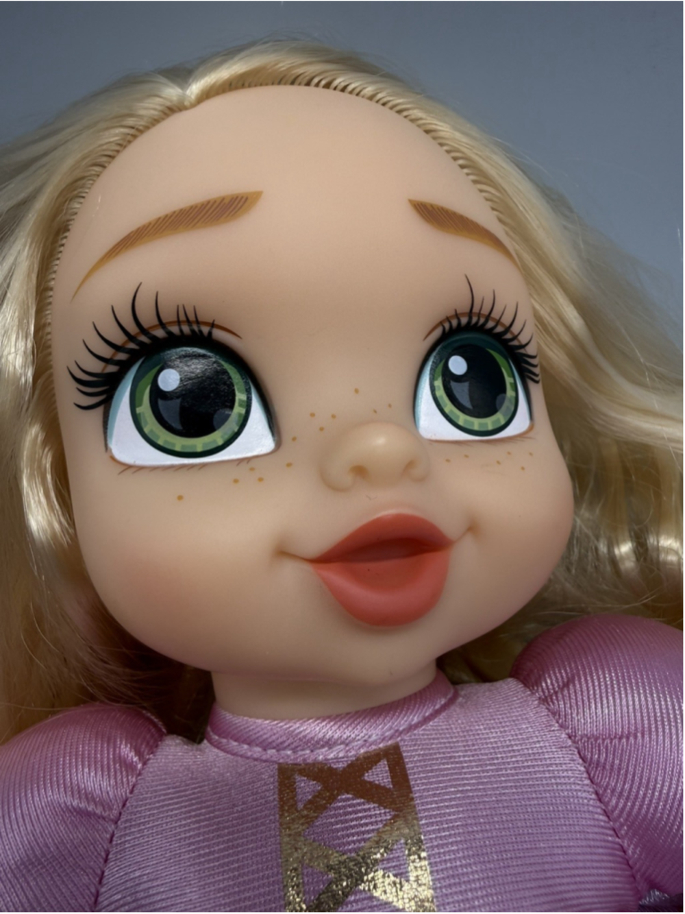 Disney Princess Tangled Rapunzel 12" Baby Doll Vinyl Jakks pacific - Picture 2 of 9